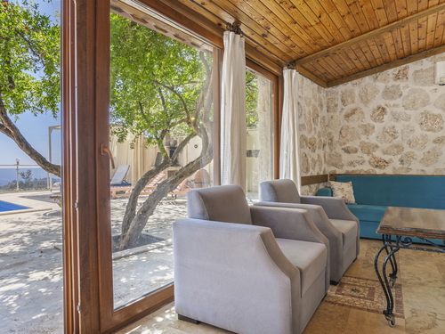  gece  -  Kasım
  | Kalkan Üzümlü'de Çocuk Havuzlu, Deniz Manzaralı 6 Kişilik Villa